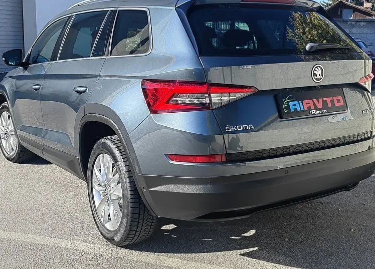 Zunanja slika - Škoda Kodiaq - 2.0TDI-190KM-DSG-4X4-FULLED-KAMERA-VEL-NAVI-TEMP- - 3