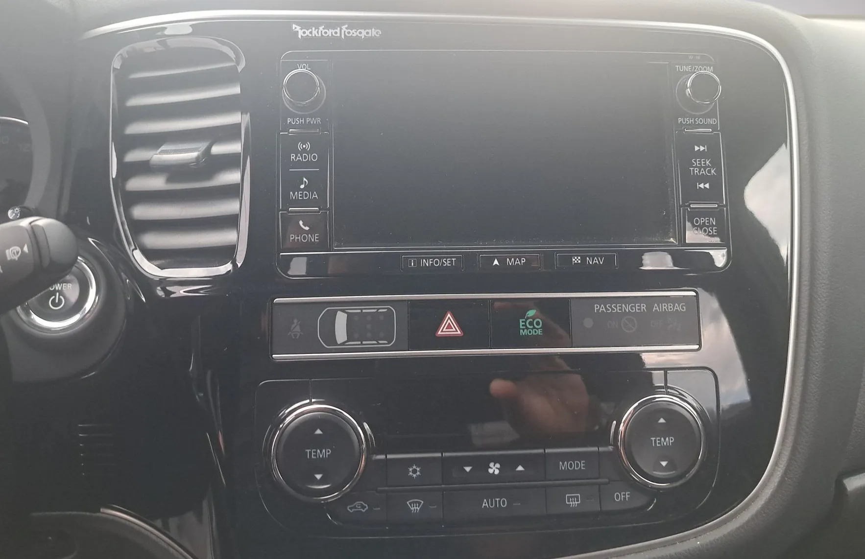 Zunanja slika - Mitsubishi Outlander - PHEV 4WD 2.4 Diamond Avt. - 9