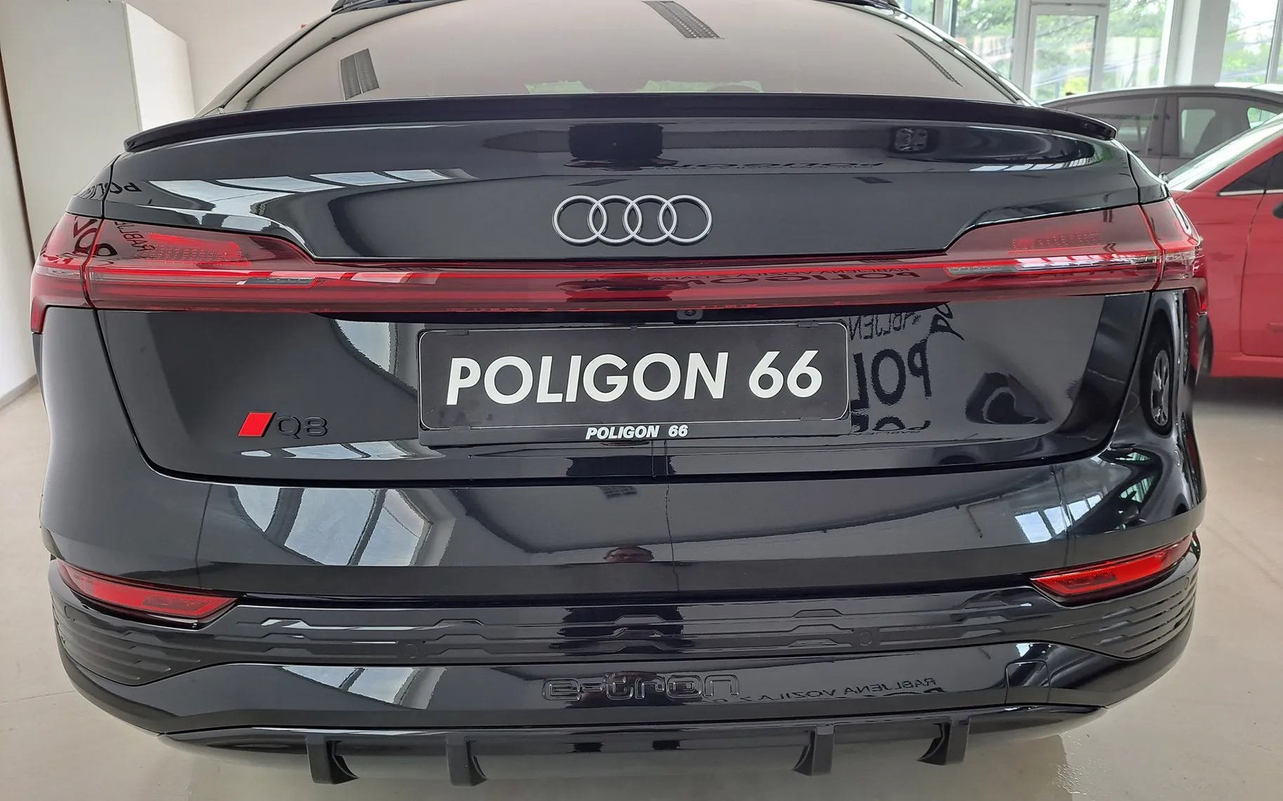 Zunanja slika - Audi e-tron - Sportback quattro S line-SAMO 1069 KM-NOV AVTO-MAX-PRESTIGE - 2
