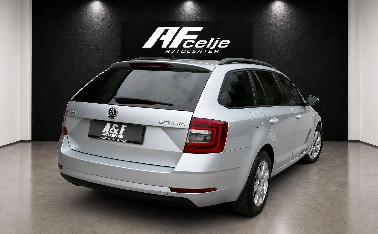 Zunanja slika - Škoda Octavia - 1.6 TDI-DSG-LED-NAVI-LIZING ZA TUJCE-TEMPOMAT- - 5