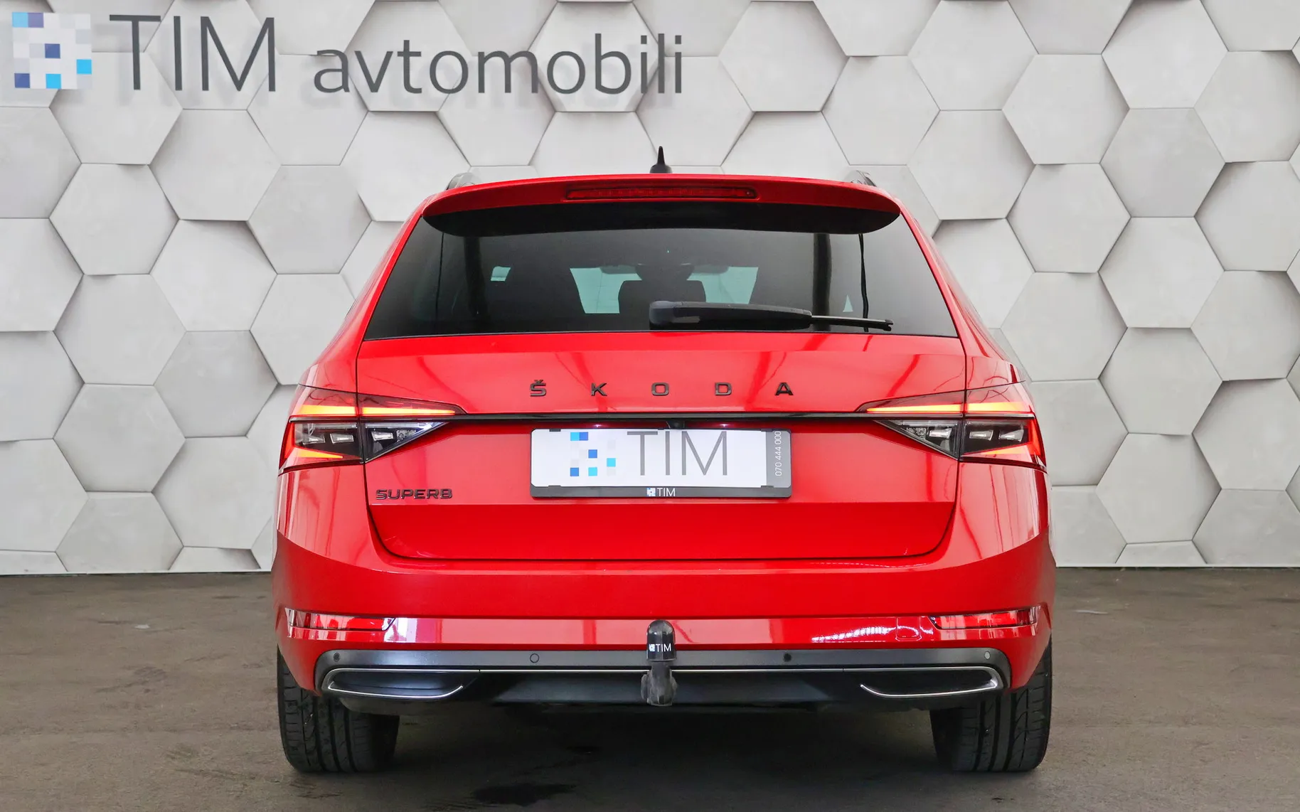 Zunanja slika - Škoda Superb - 2.0 TDI DSG Sportline 191KM - 6
