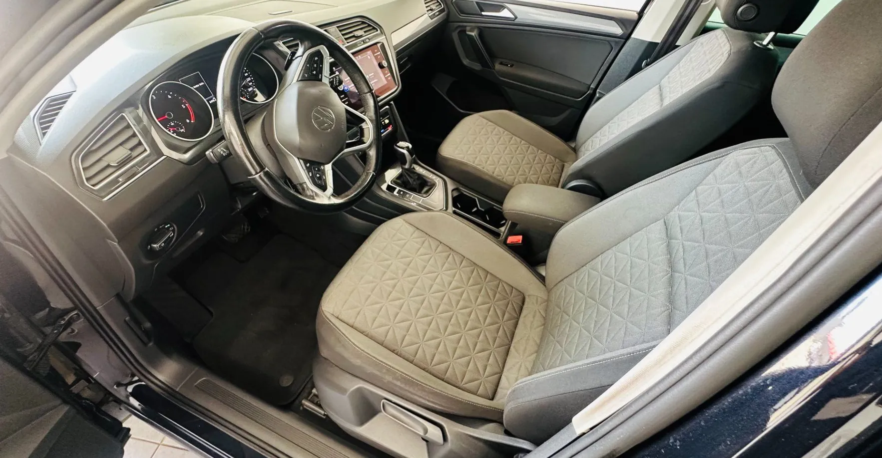 Zunanja slika - Volkswagen Tiguan - 2.0 TDI DSG.LED.NAVI.PDC.2023.ACC.3 CONSKA KLIMA.. - 2