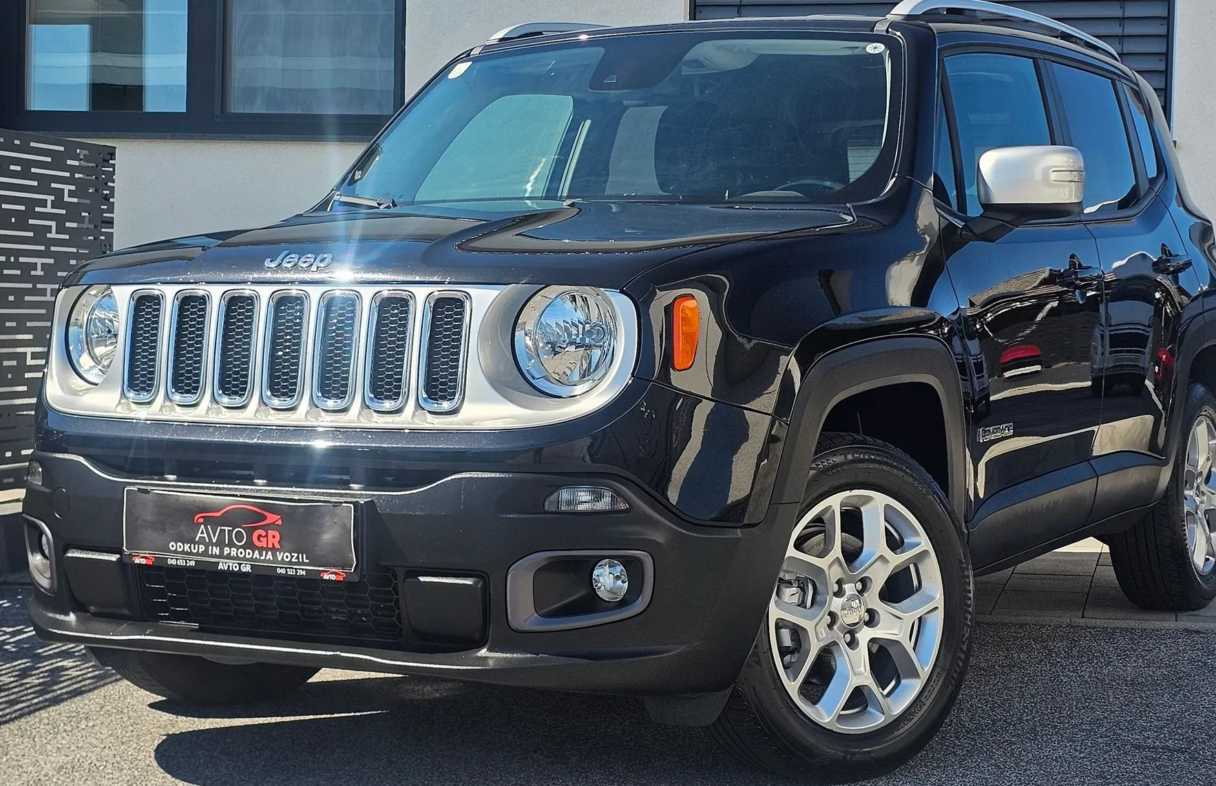 Zunanja slika - Jeep Renegade - AWD 2.0 MultiJet Limited Avt.-Le 99.000km- ODLIČEN - 17
