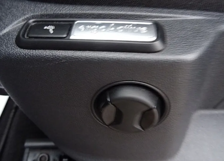 Zunanja slika - VW Tiguan - 2.0 TDI DSG Life 150KM - NAVI- LED - MAX ASIST- - 20