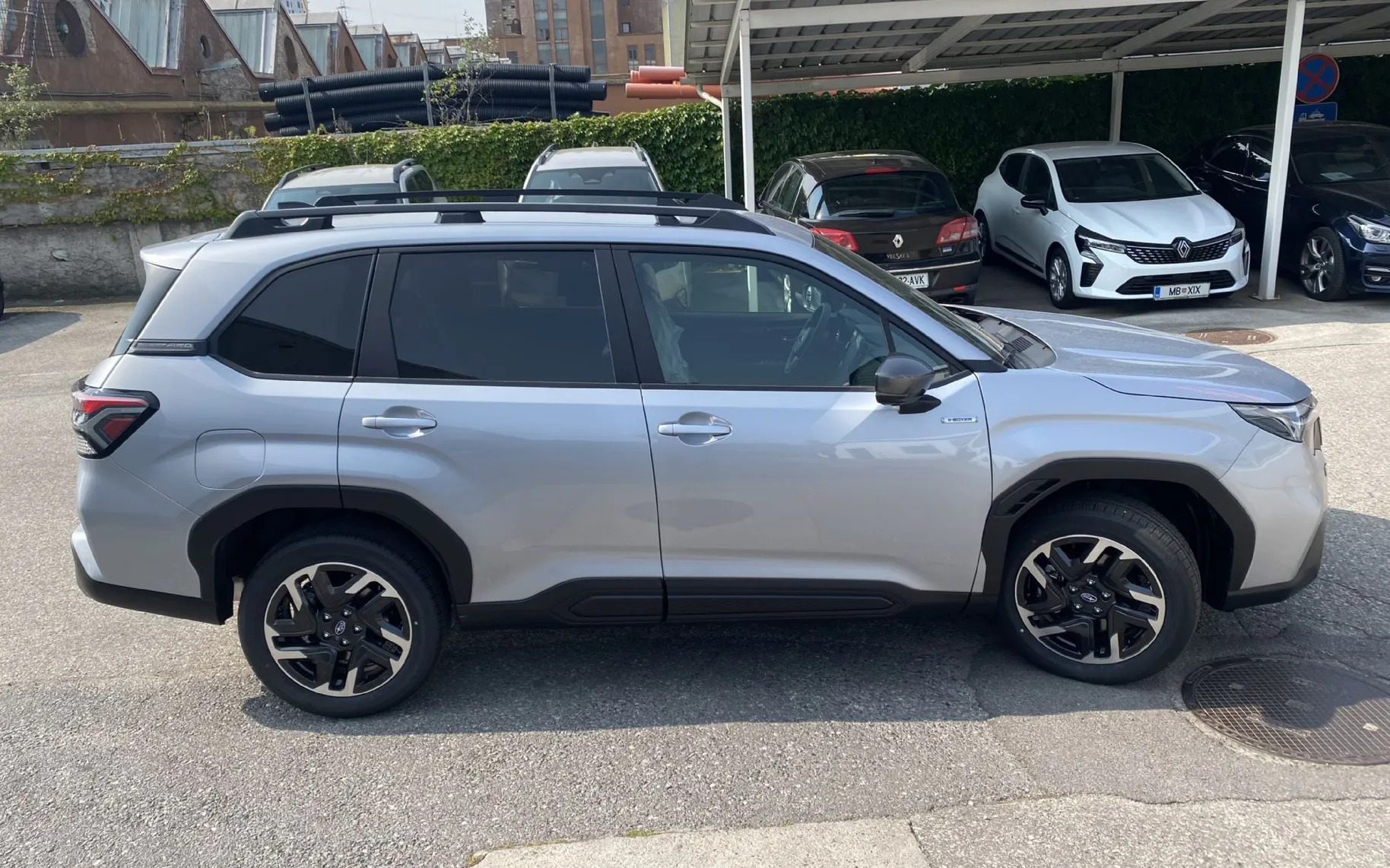 Zunanja slika - Subaru Forester - 2.0i CVT 4WD STYLE - 8