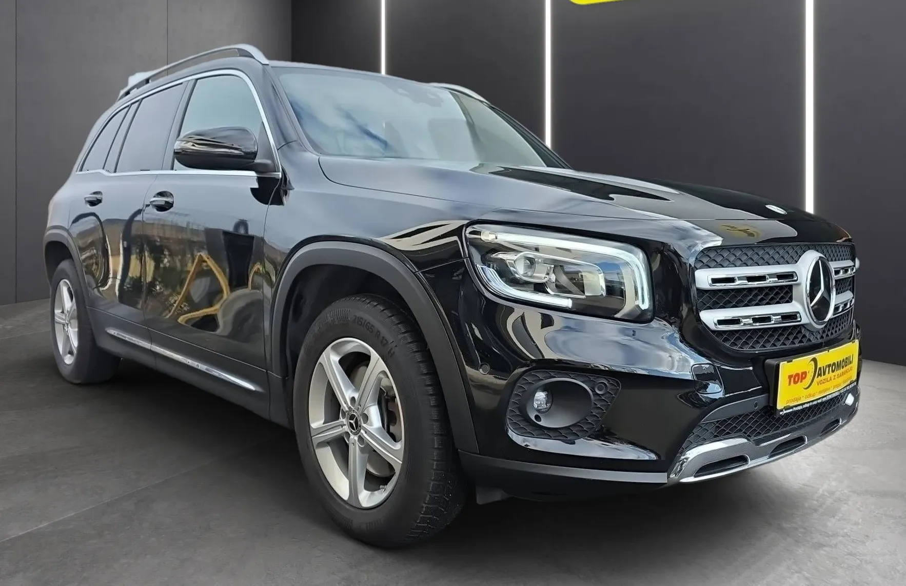 Zunanja slika - Mercedes-Benz GLB-Razred - 200 d  DISTRONIC LED NAVI KAMERA USNJE TOP OBROKI. - 9