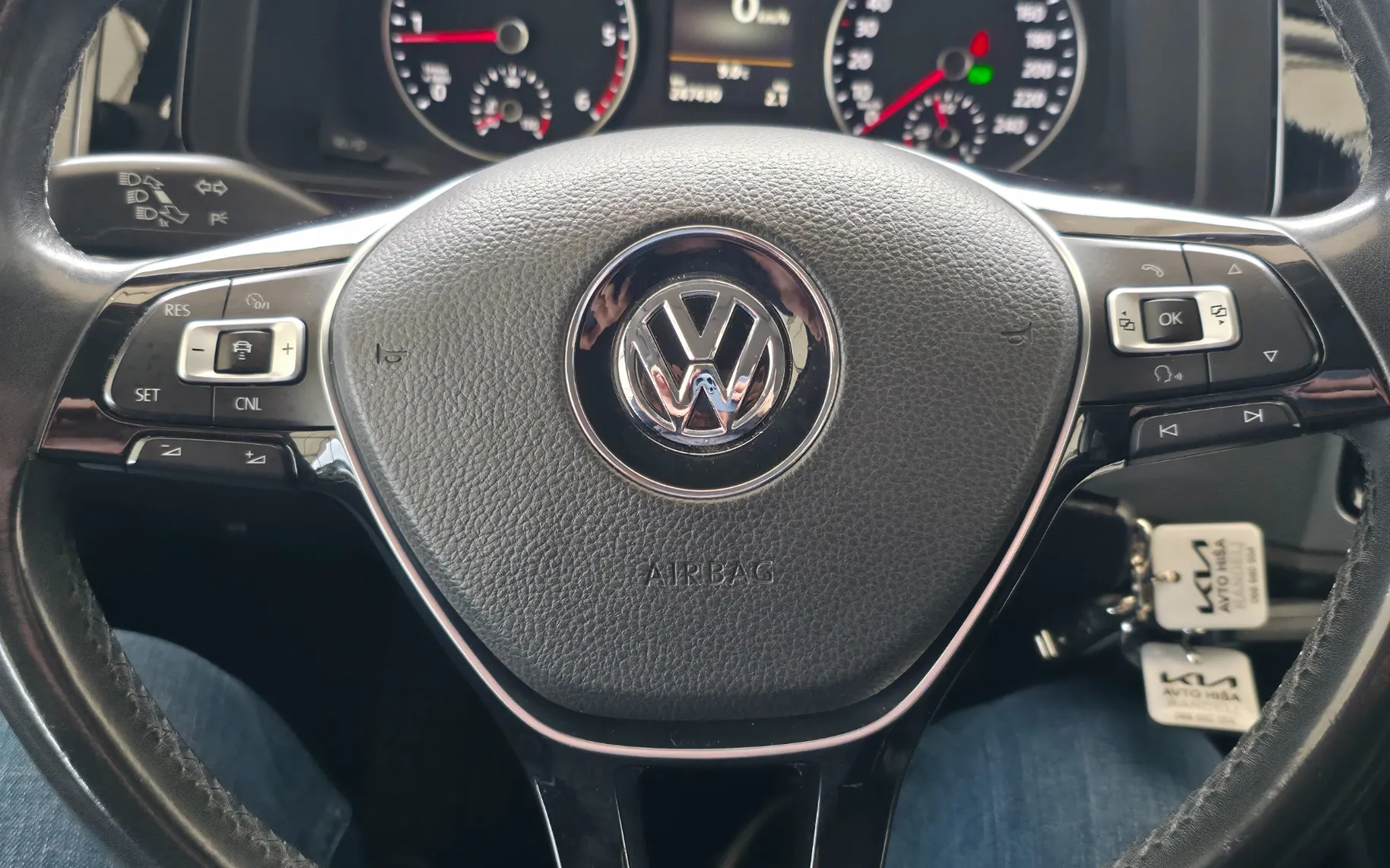 Zunanja slika - Volkswagen Multivan - T6 2.0 TDI Highline 4Motion - 6