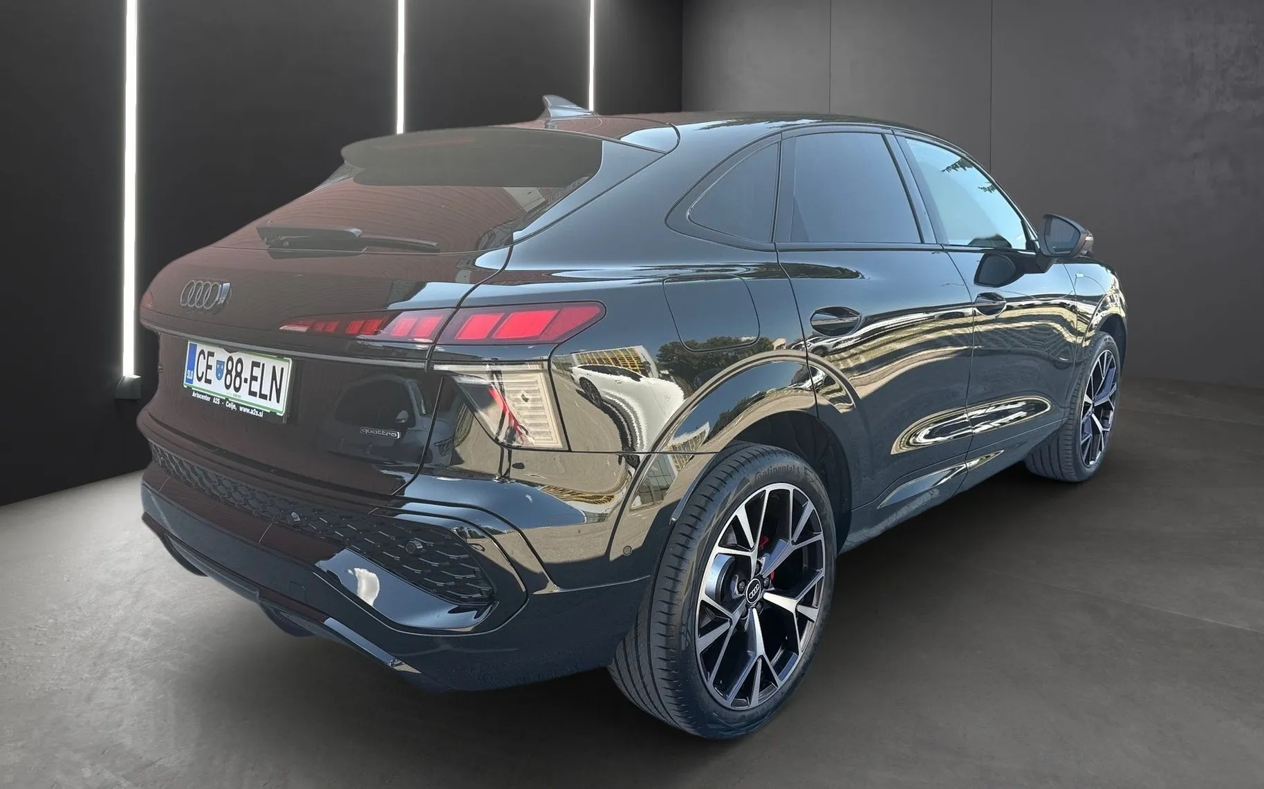 Zunanja slika - Audi Q3 Sportback - TFSI quattro S tronic 204KM - 3