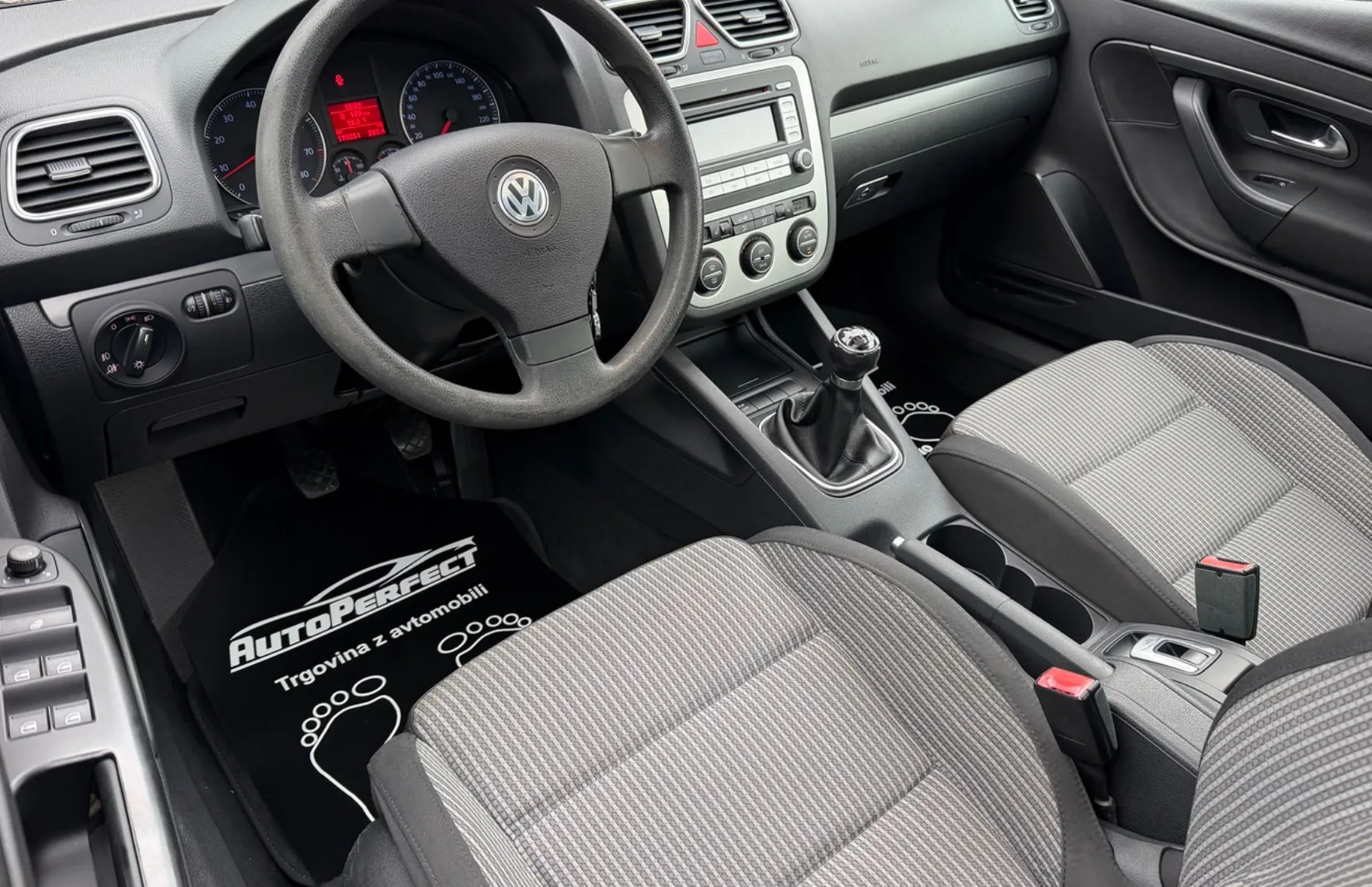 Zunanja slika - Volkswagen Eos - 1.4 TSI |2 CON|GR.SED|PANO|PDC|REDNO SERV.| - 9