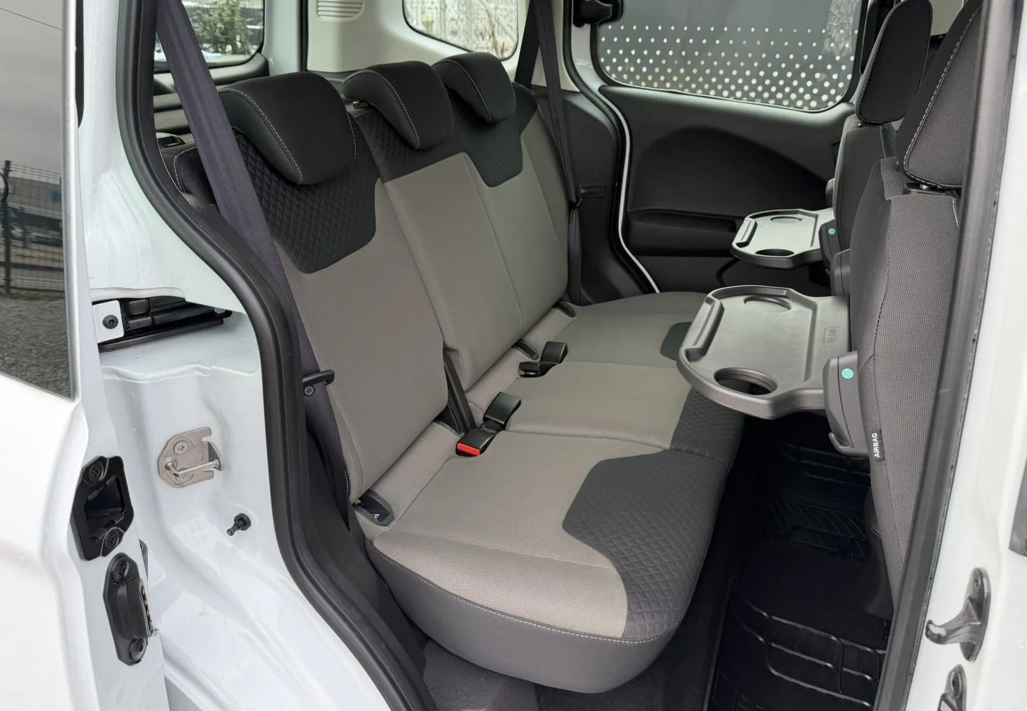 Zunanja slika - Ford Tourneo - Courier 1.5 TDCI 2X DRSNA-KLIMA-OD 93-139000KM-VEC VOZIL - 11