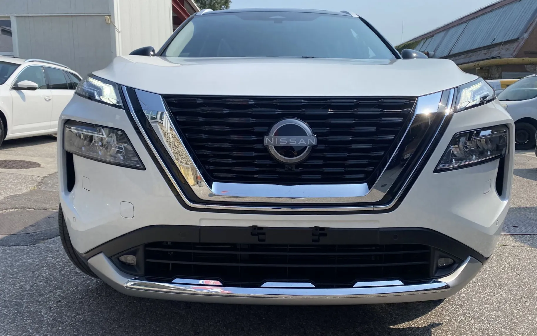 Zunanja slika - Nissan X-Trail - 1.5 HEV E-4ORCE 213 TEKNA 4WD - 5