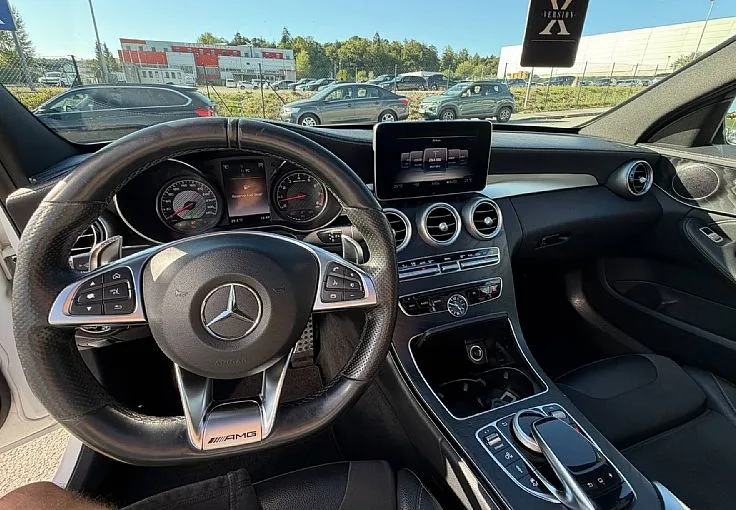 Zunanja slika - Mercedes-Benz C-Razred - C 63 AMG Avt. TOOP PANORAMA - 9