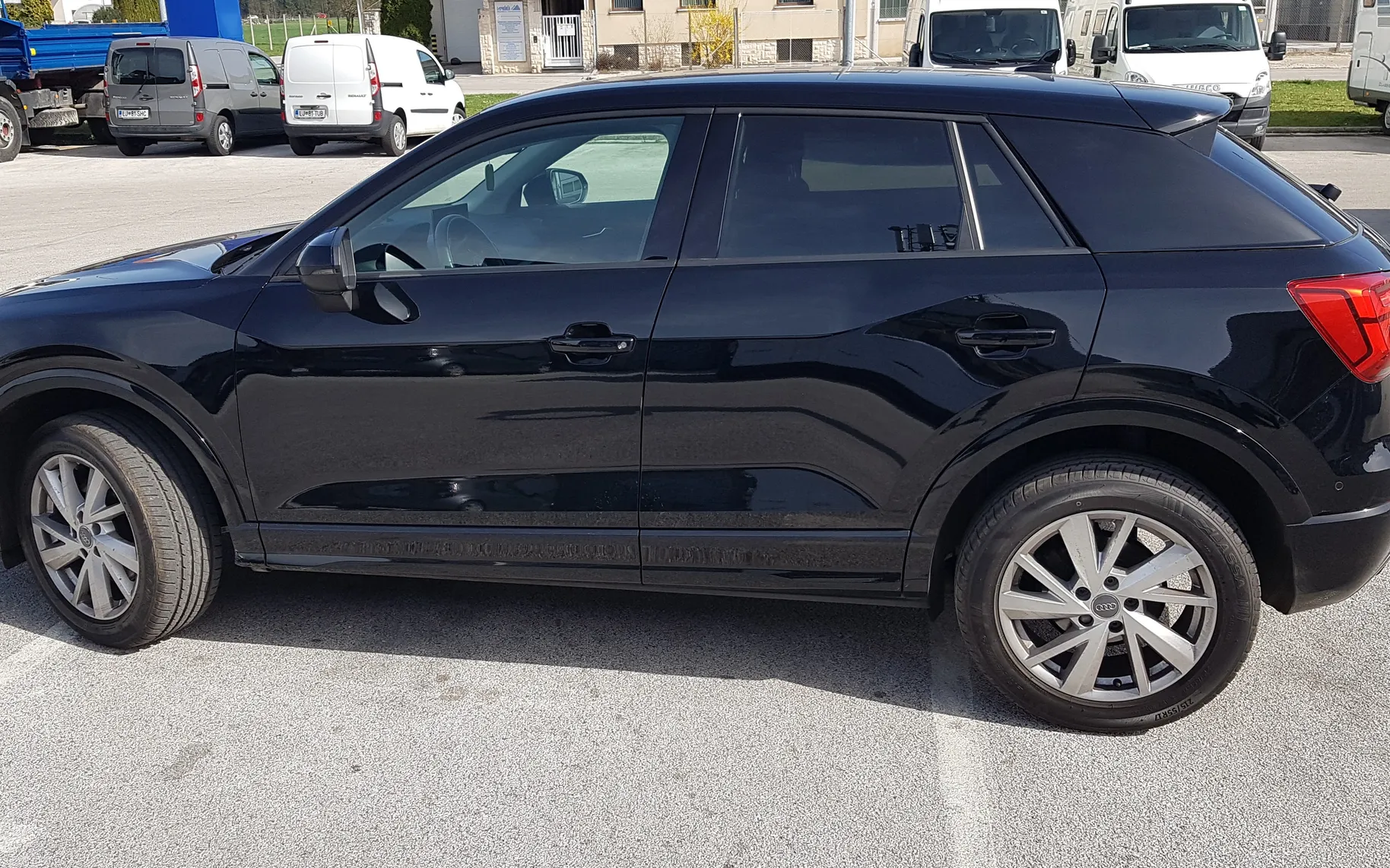Zunanja slika - Audi Q2 - 1,0 TFSI CoD Sport - 3