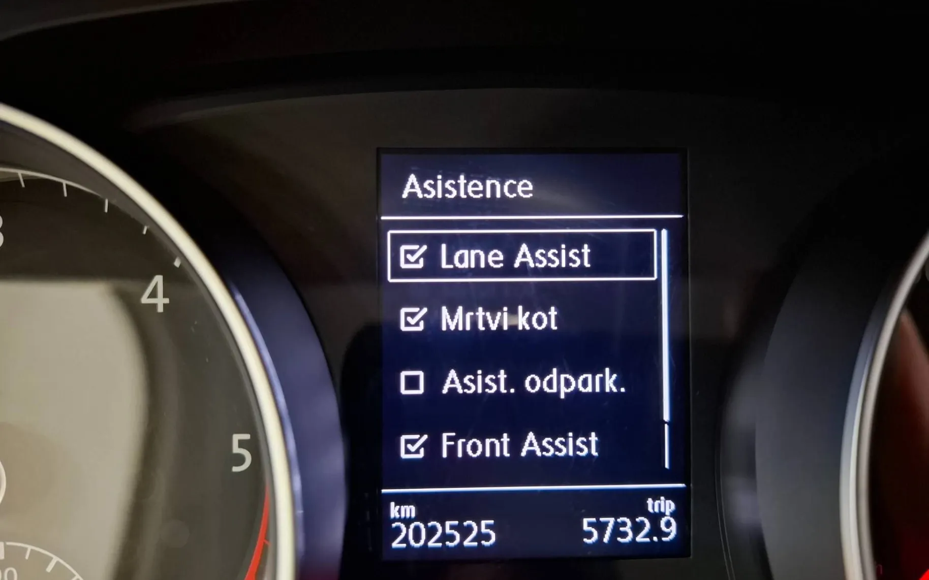 Notranja slika - Volkswagen Golf Variant - 1.6 TDI 1 LASTNIK-SLO-ACC-MRTVI KOTI-2X PDC-LED... - 10