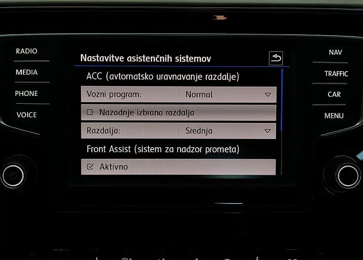 Zunanja slika - Volkswagen Passat - LIMUZ-2.0TDI-150KM-HIGHLINE-VIRTUAL-KAMERA-ACC-17C - 15