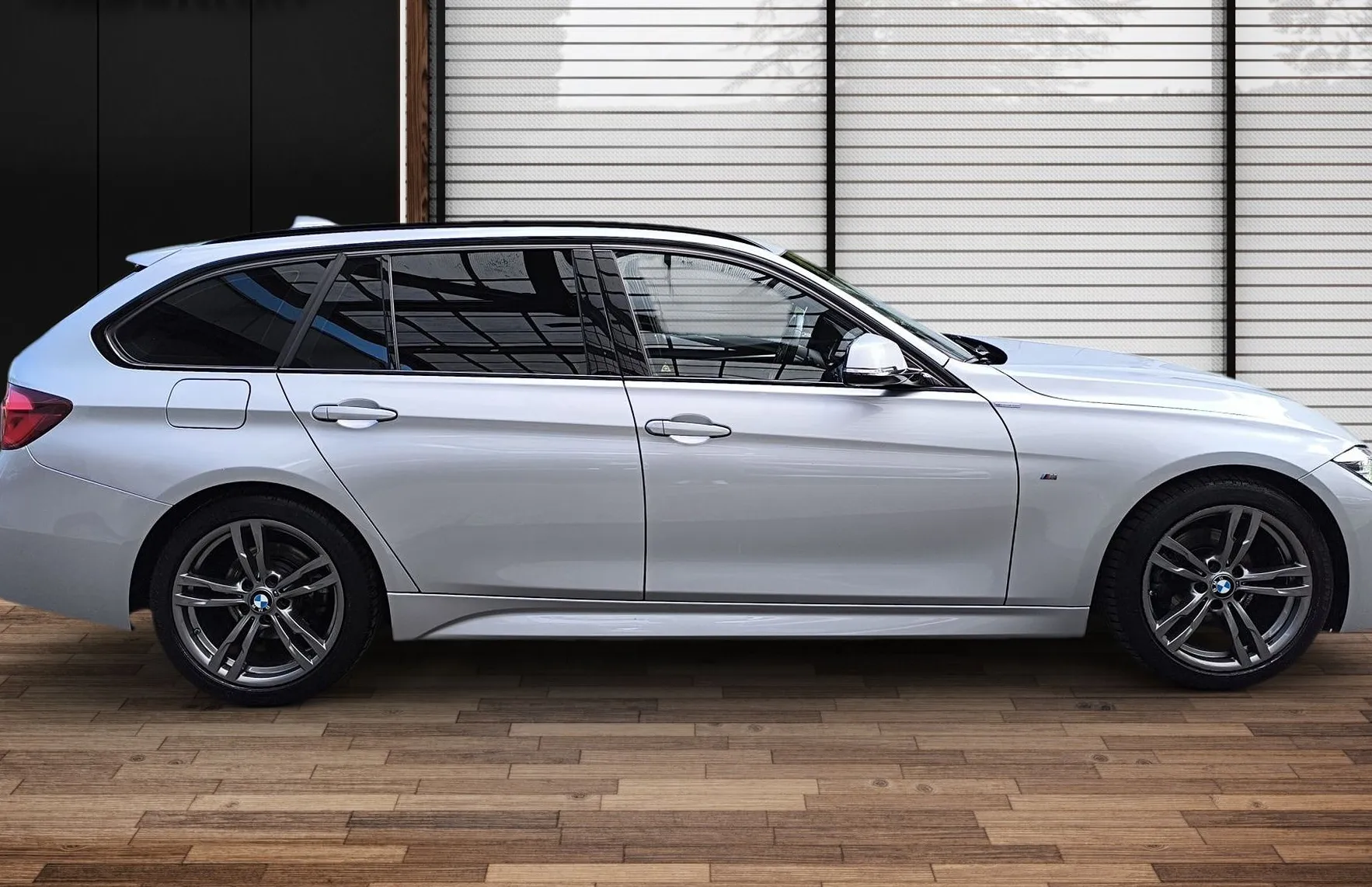 Zunanja slika - BMW Serija 3 - Touring: 318i AVT M SPORT-LED-USNJE-ŠPORTNI SEDEŽI-VIRTU - 3