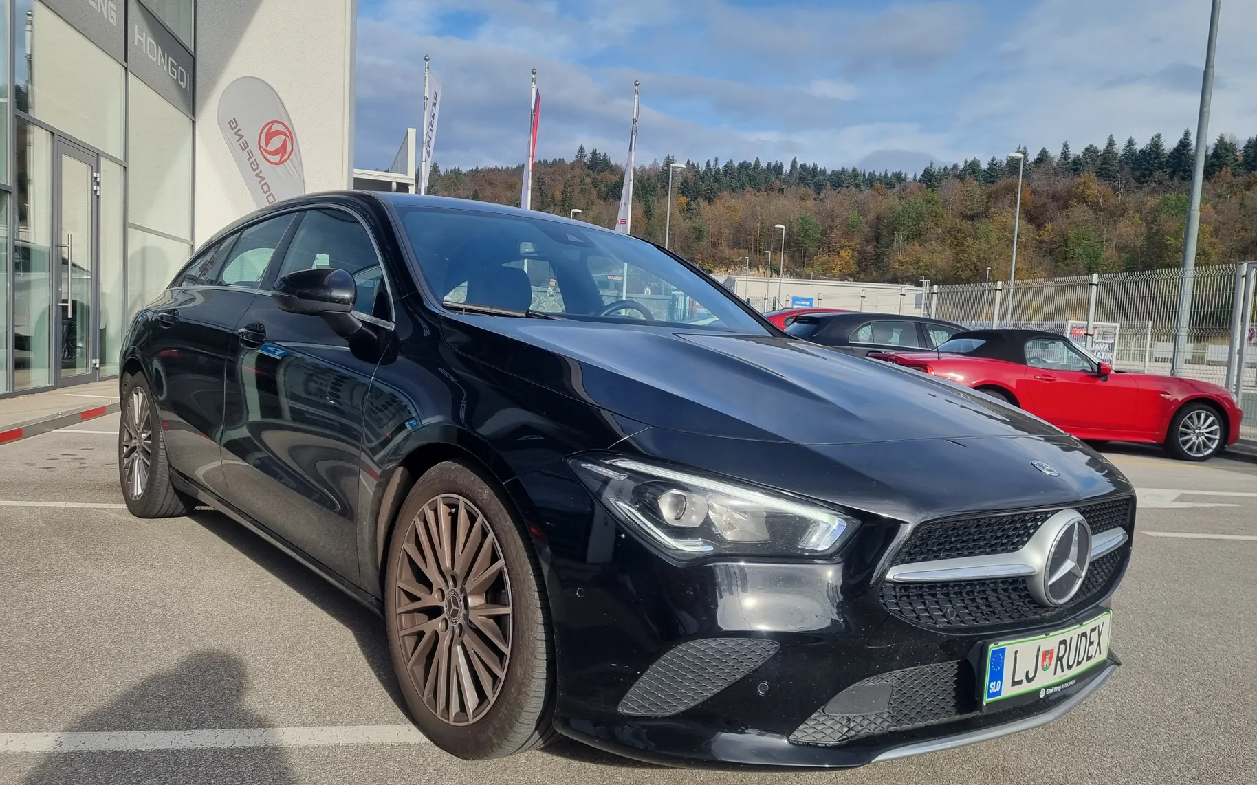 Zunanja slika - Mercedes-Benz CLA Shooting Brake - 1.3 CLA 200 Avtomatik - KOMISIJSKA PRODAJA - T - 4