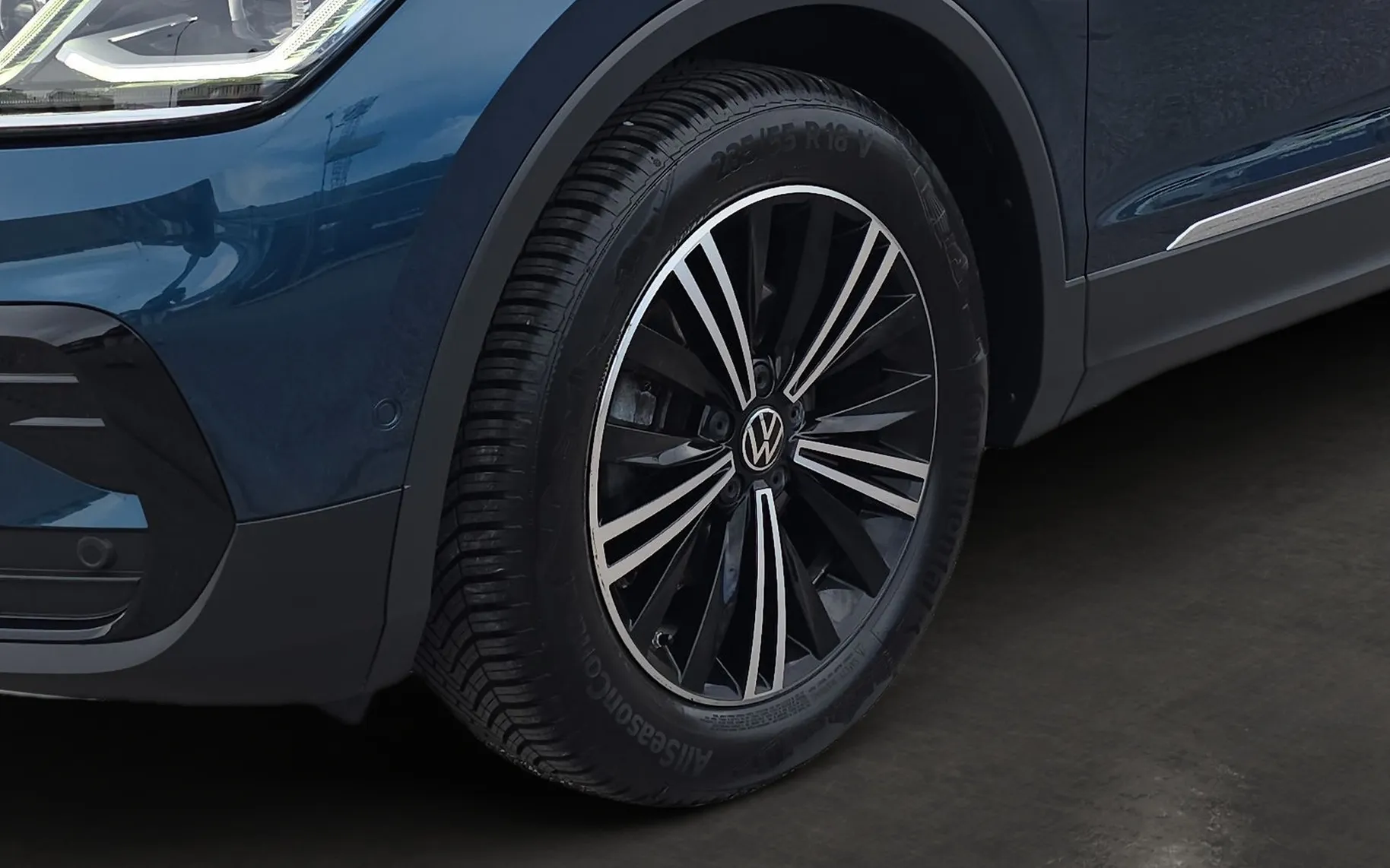 Zunanja slika - VW Tiguan - Elegance 2.0 TDI SCR DSG - 9