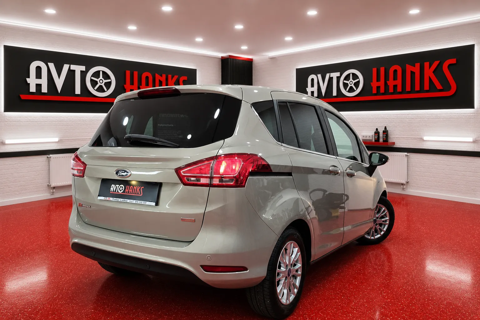 Notranja slika - Ford B-Max - 1.0 EcoBoost 74 kW.BREZ POLOGA DO 7 LET.LEANPAY... - 9