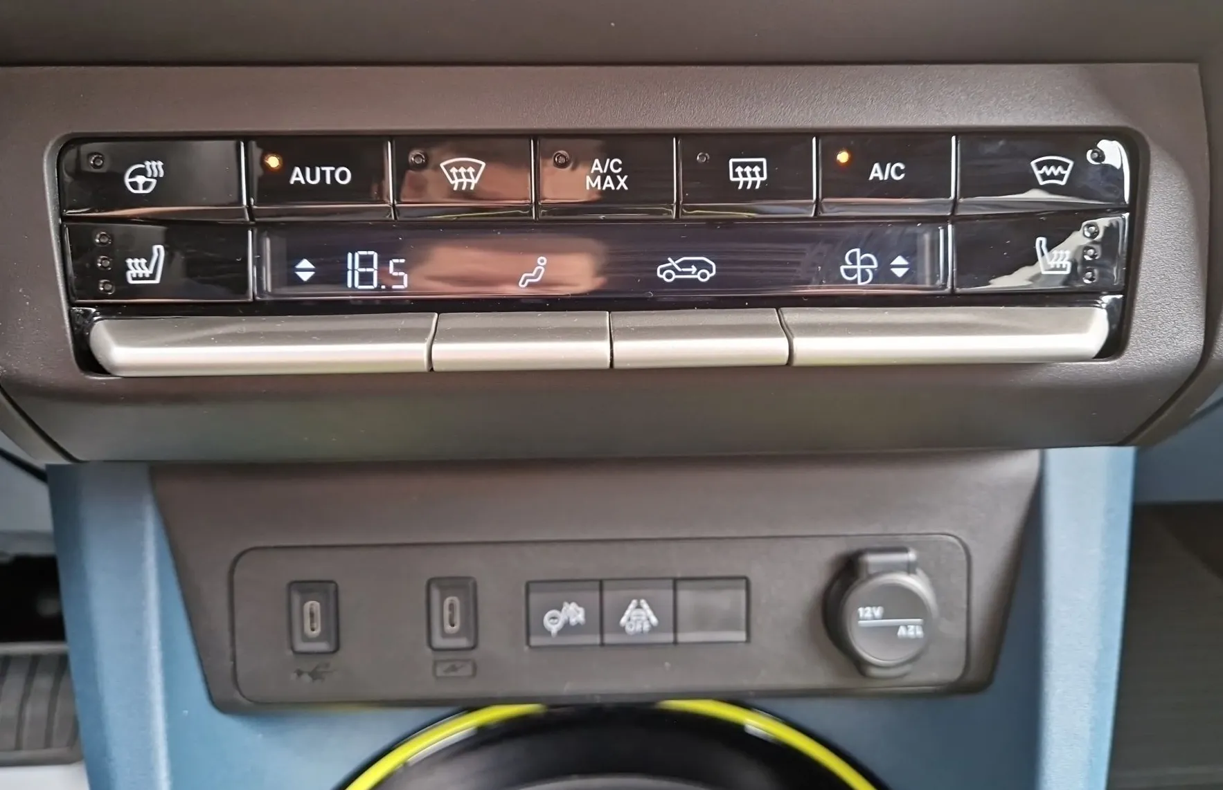 Zunanja slika - Fiat Grande Panda - 1.2 110 e-Hybrid ATv La PRIMA - 14