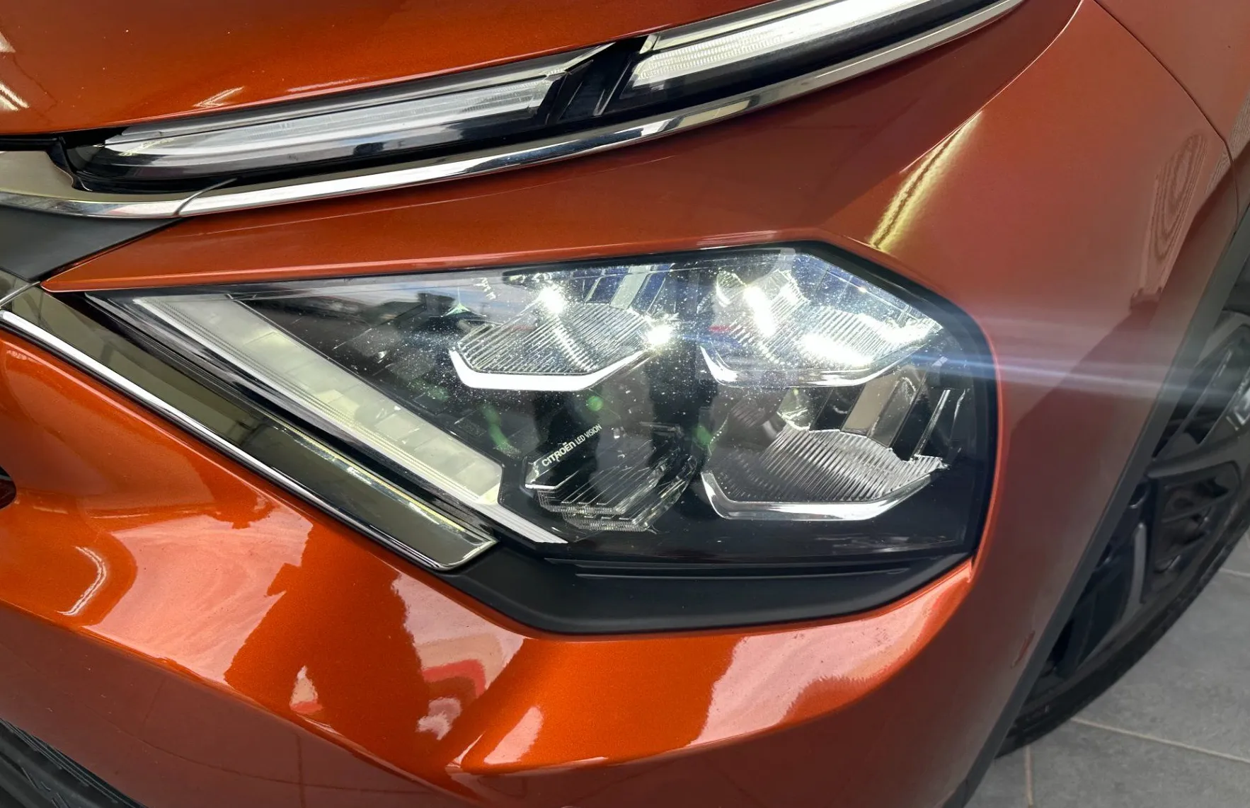 Zunanja slika - Citroën C4 - 1.5 BlueHDi Shine Pack 96KW.USNJE.KAMERA.LED.NAVI - 3
