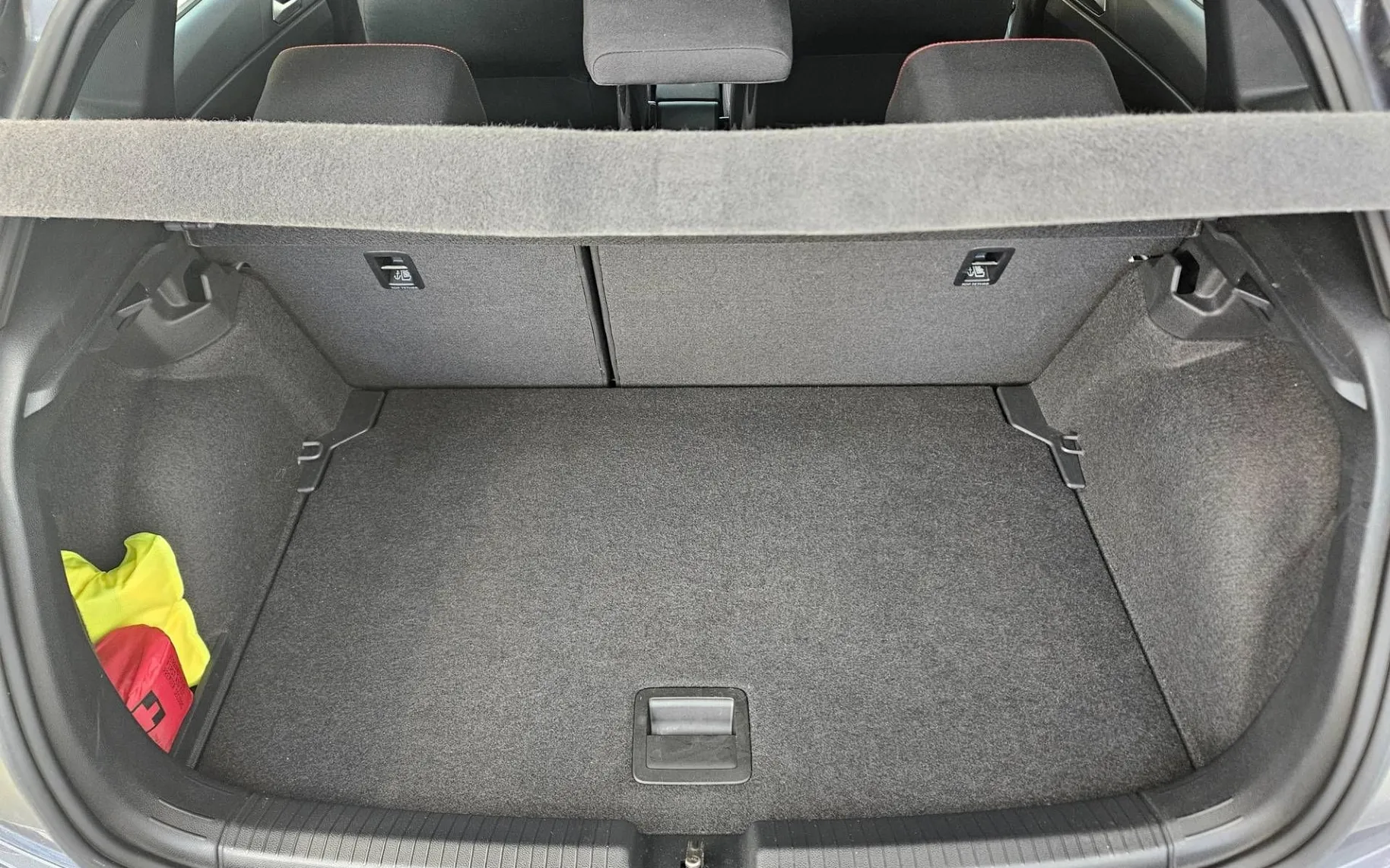 Notranja slika - Volkswagen Polo - 2.0 TSI GTI DSG - 10