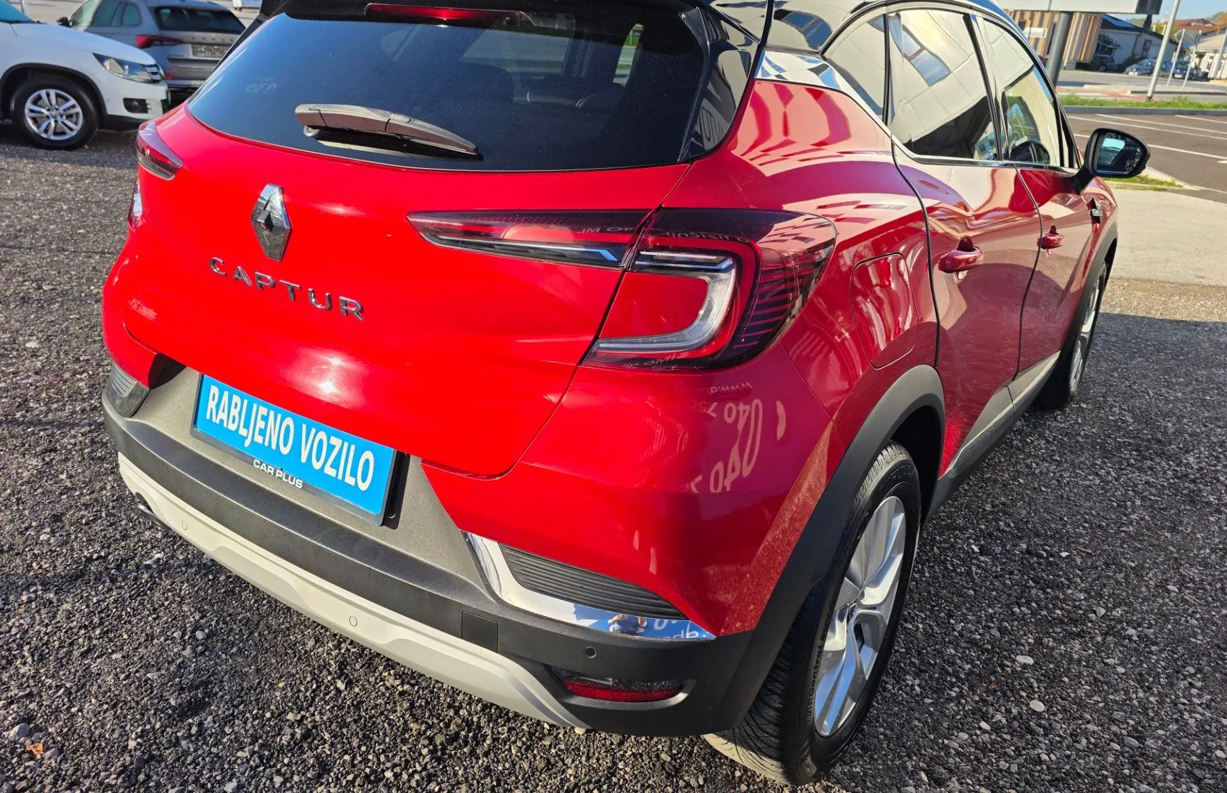 Zunanja slika - Renault Captur - dCi 115 Intens EDC, SLO,KAMERA,FULL LED,TOP STANJE - 3