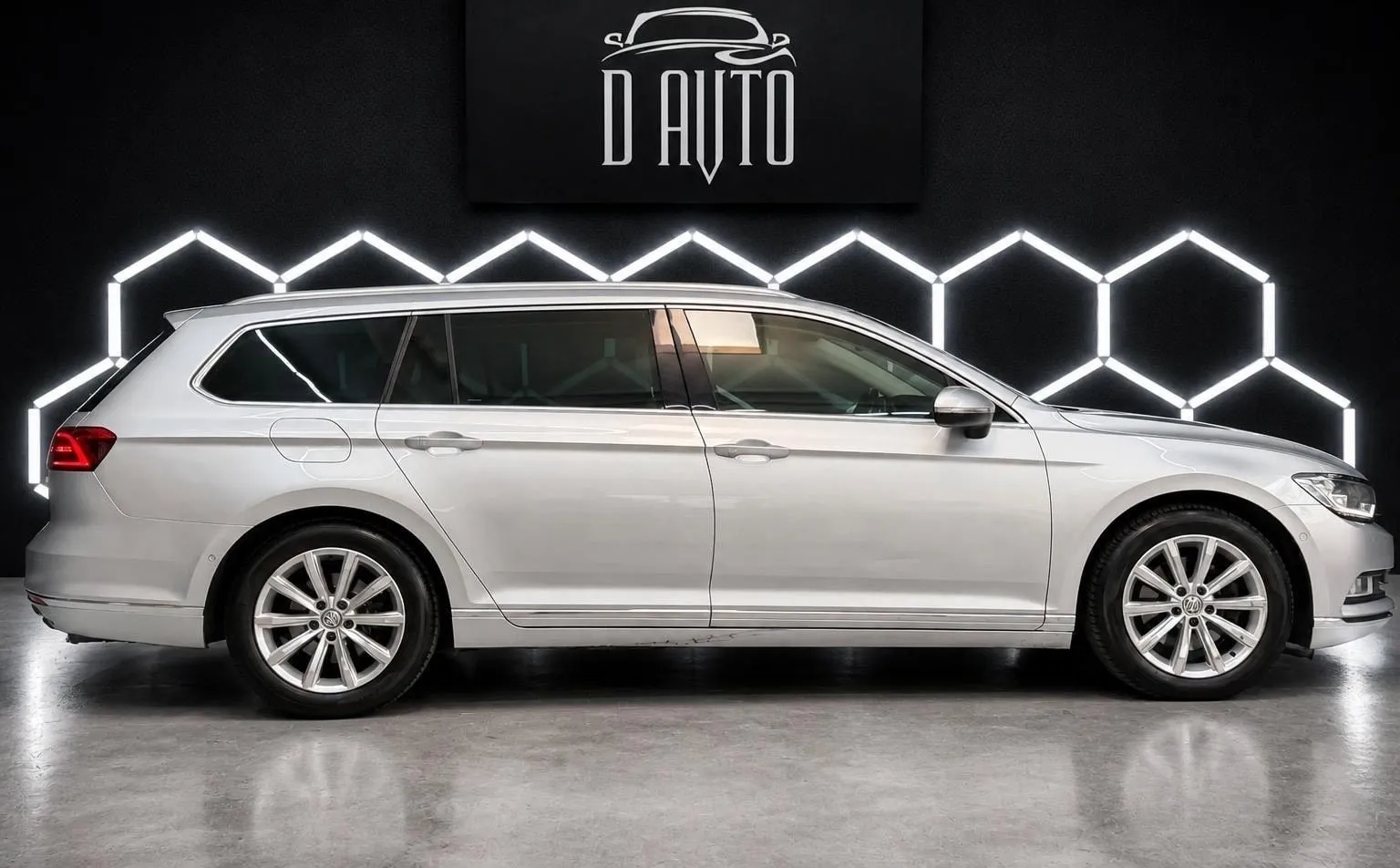 Zunanja slika - Volkswagen Passat Variant - 2.0 TDI DSG|VIRTUAL|ACC|FULL LED|KAMERA|V.NAVI| - 5