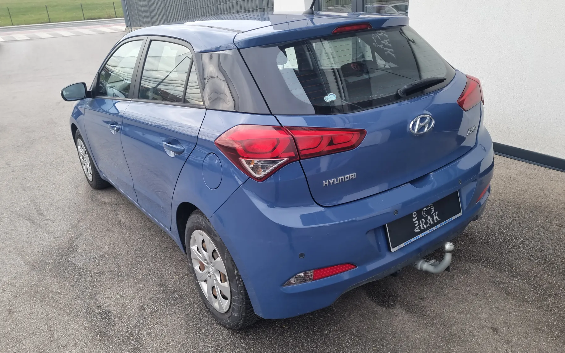 Zunanja slika - Hyundai i20 - 1.25 Life 87143 KM, 1.LASTNIK,SERVISNA - 6