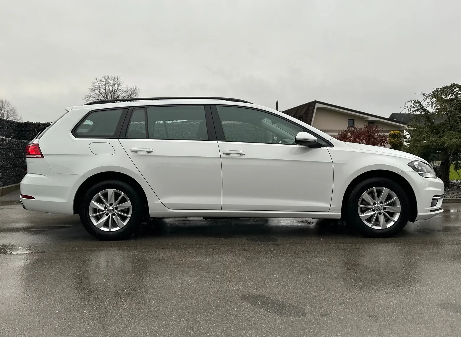 Zunanja slika - VW Golf - Variant 1,6 TDI Comfortline+SLO+1LAST+ACC+KLJUKA+NAVI.. - 5