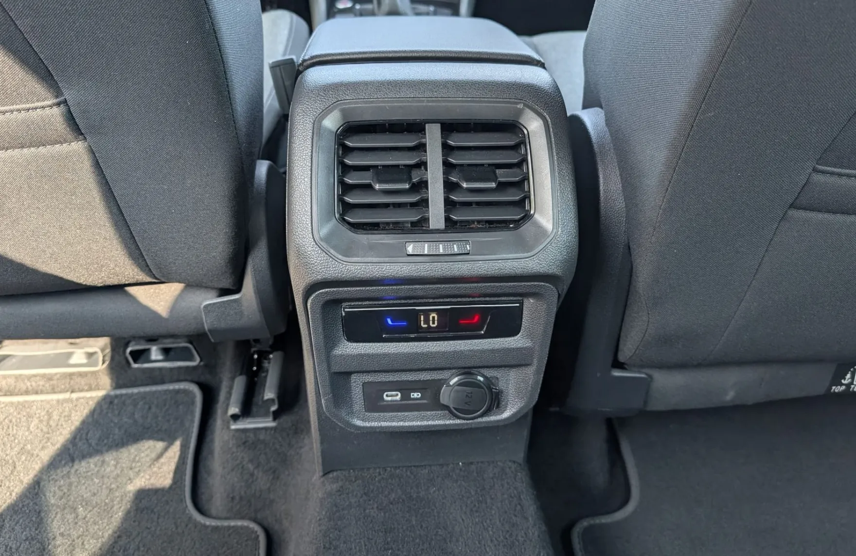 Zunanja slika - Seat Tarraco - 2.0 TDI Xperience DSG|aktivniTEMP|Wirtual|FulLED|n - 29
