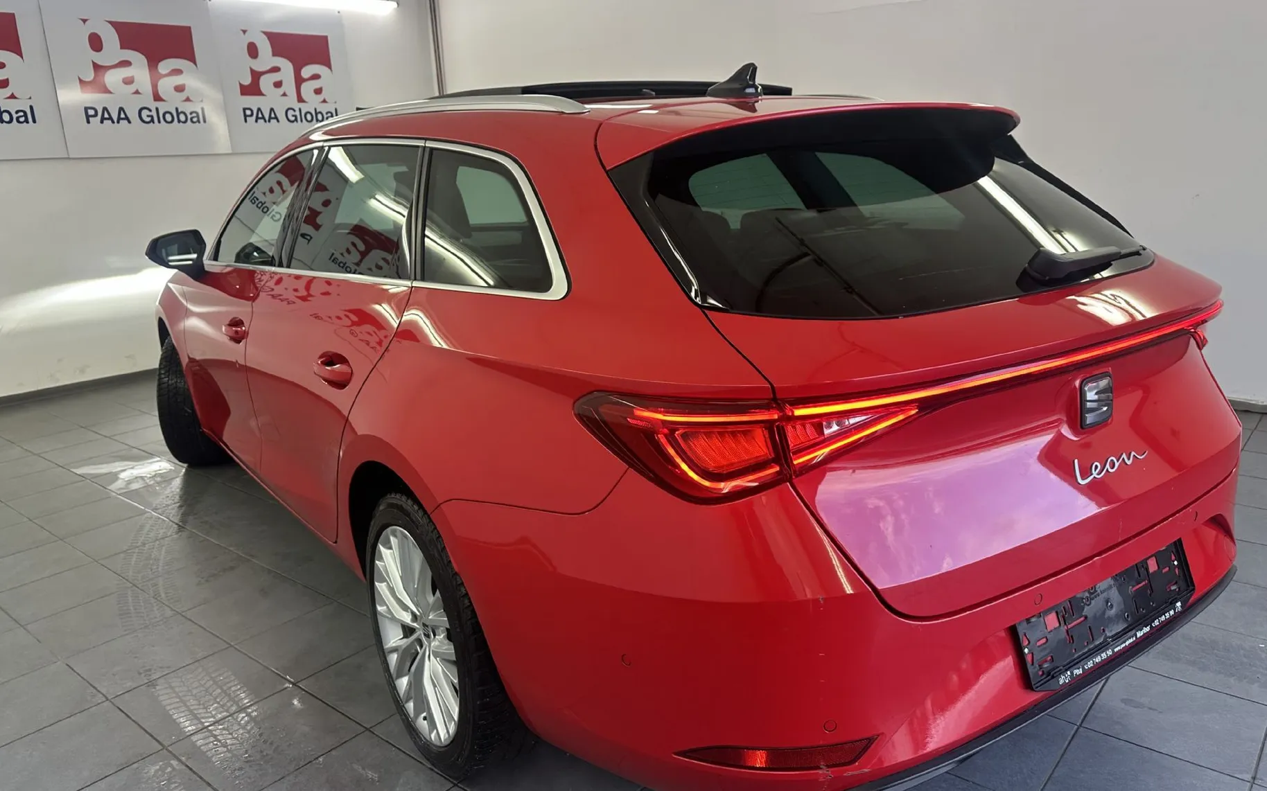 Zunanja slika - Seat Leon - 1.5 ETSI 110KW XCELLENCE.LED.KAMERA.PANORAMA - 4