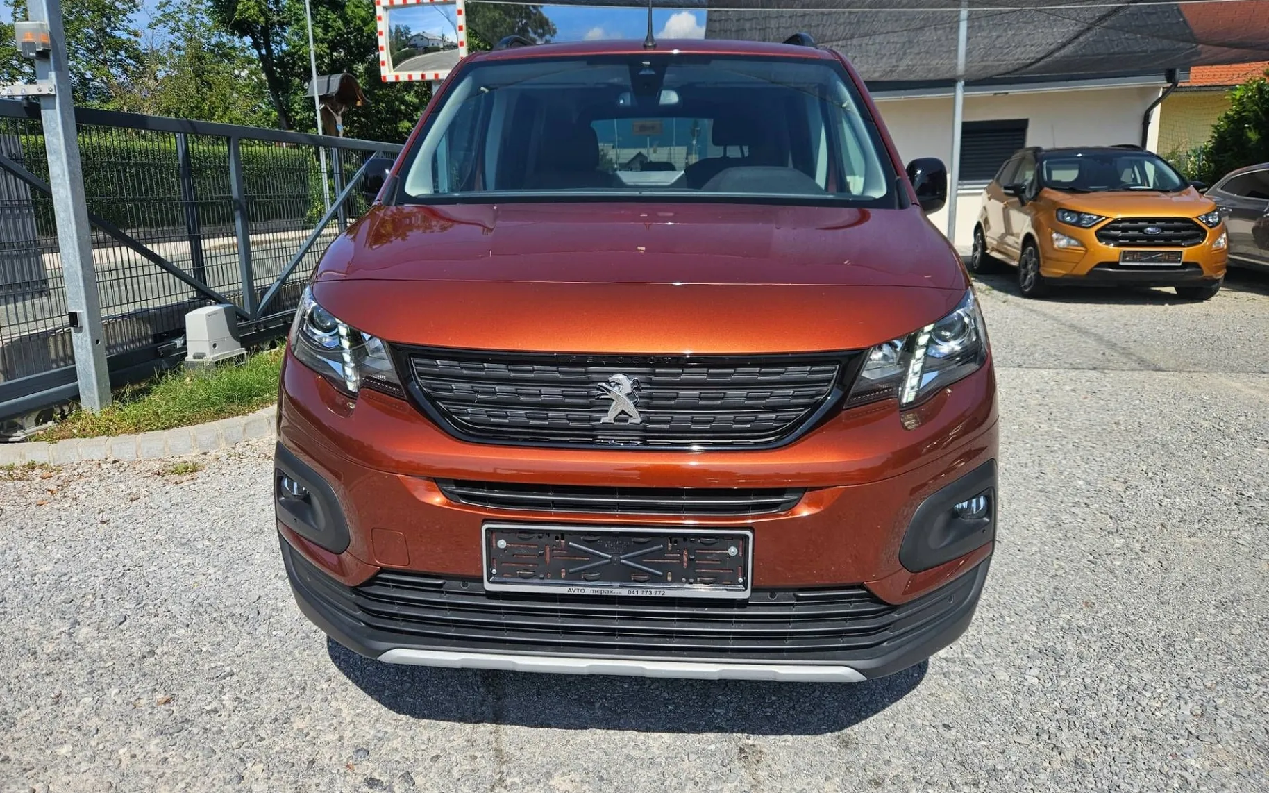 Notranja slika - Peugeot Rifter - 1.5 HDI L1 GT-LINE 1.LASTNIK  SLO SAMO 84000KM... - 7