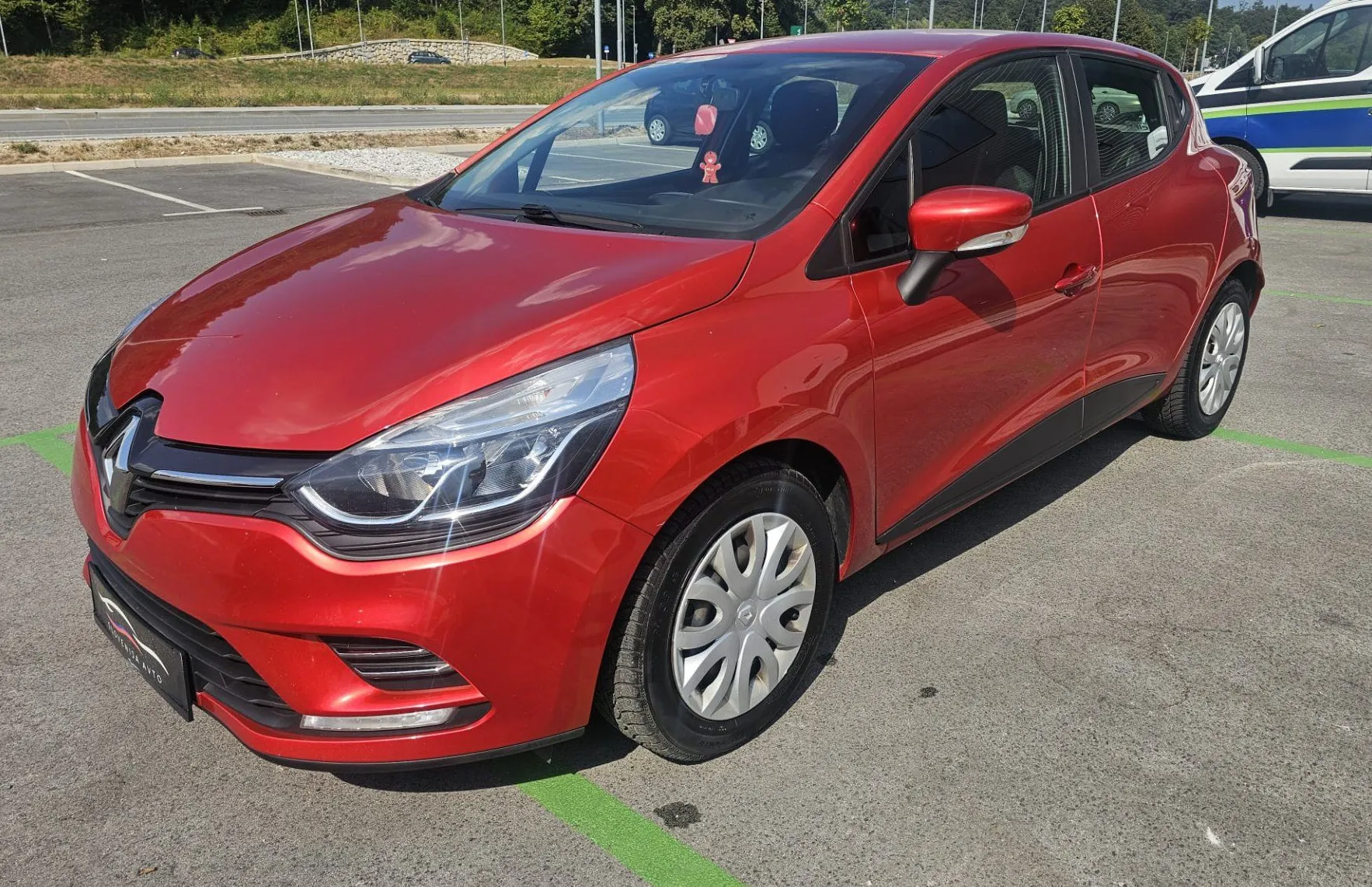 Zunanja slika - Renault Clio - dCi 75 Energy Limited SLO poreklo - 1