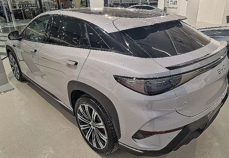 Zunanja slika - BYD SEALION 7 - Design AWD 82.5 - 4