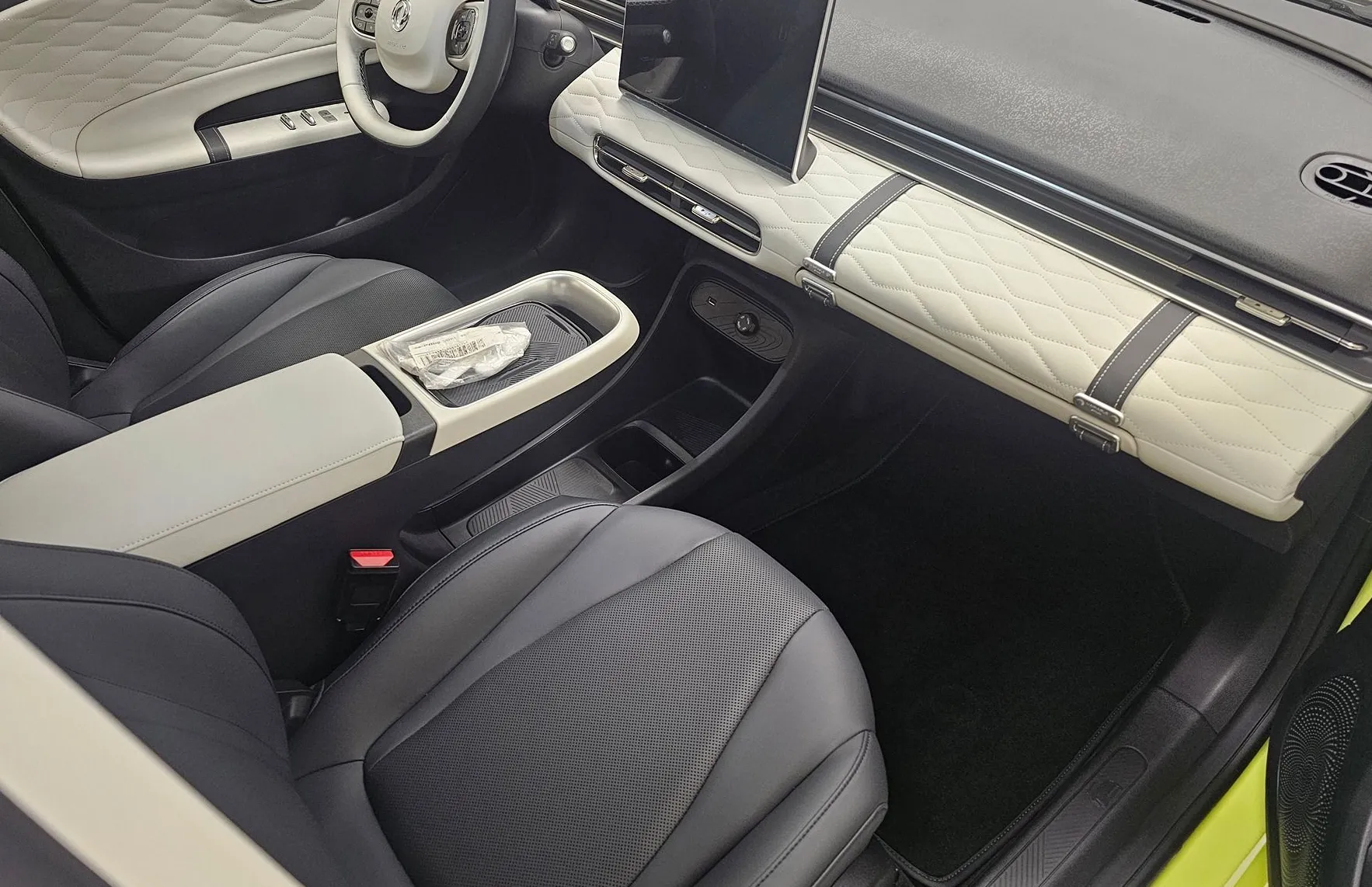 Zunanja slika - Dongfeng Box - 42.3 kWh 70 kW NA ZALOGI - 3