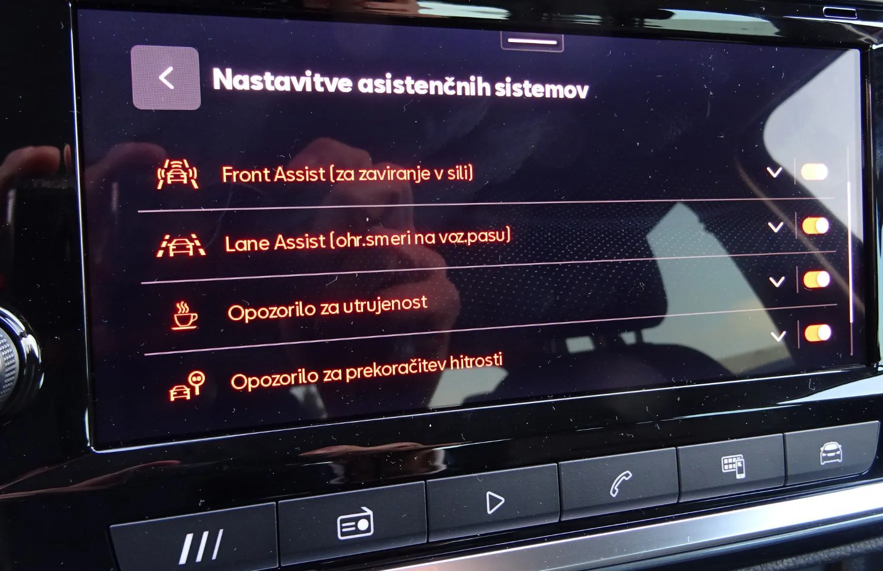 Zunanja slika - Seat Ateca - 1.5 TSI 150KM STYLE EDITION -VLEČNA KLJUKA -KAMERA - 12