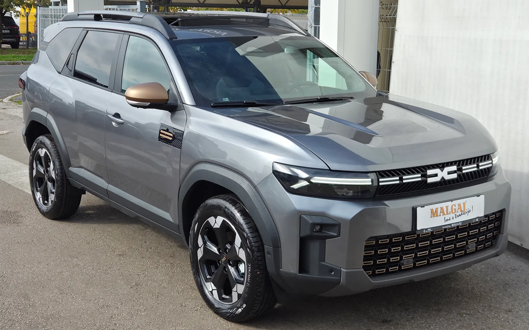 Zunanja slika - Dacia Bigster - Extreme 140MHEV+Zimske gume+Paket City - 5