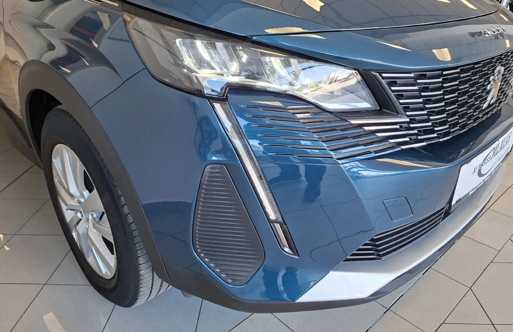 Zunanja slika - Peugeot 3008 - 1.2 PureTech 130 EAT8 Active Pack-FULL LED-NAVI- - 17