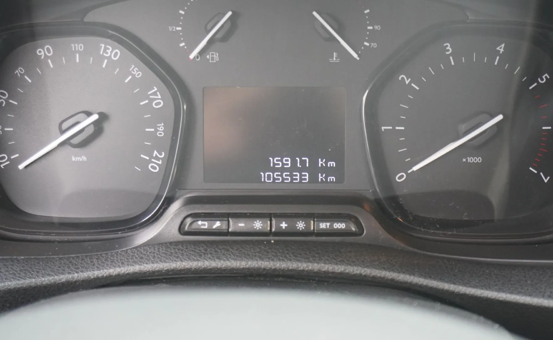 Zunanja slika - Opel Vivaro - 2.0 DTH - 9