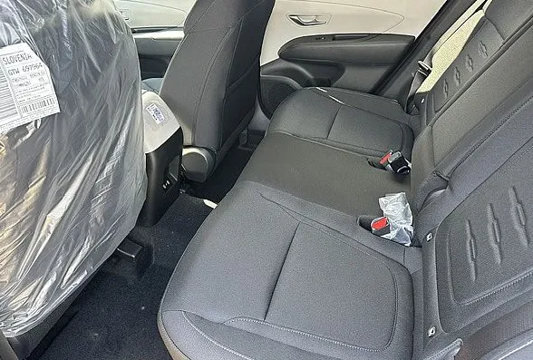 Zunanja slika - Hyundai Tucson - 1.6T T-GDI Style DCT°°Kamera°°LED°°Aktivni temp. - 11