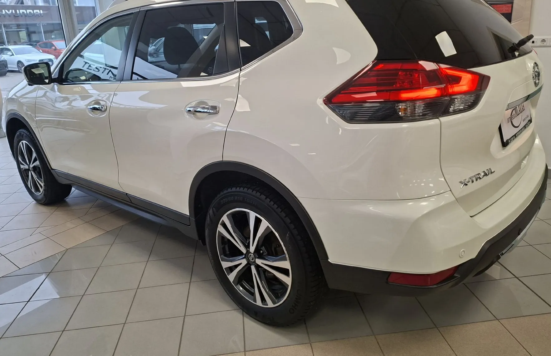 Zunanja slika - Nissan X-Trail - 1.3 DiG DCT N-Connecta-SLO-LED-KAMERA-NAVI- - 3