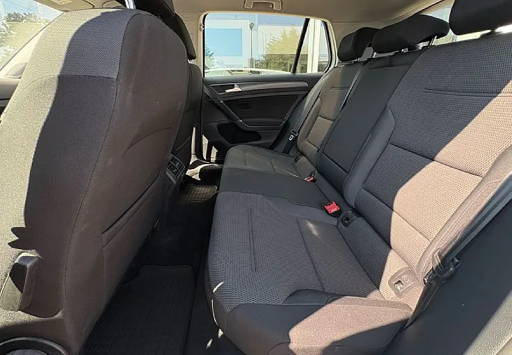 Zunanja slika - Volkswagen Golf - 1.6 TDI 85kW BMT R-Line Edition - 6
