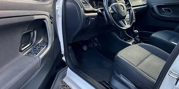 Zunanja slika - Škoda Roomster - 1.6 TDI CR Ambition 66  90 - 8