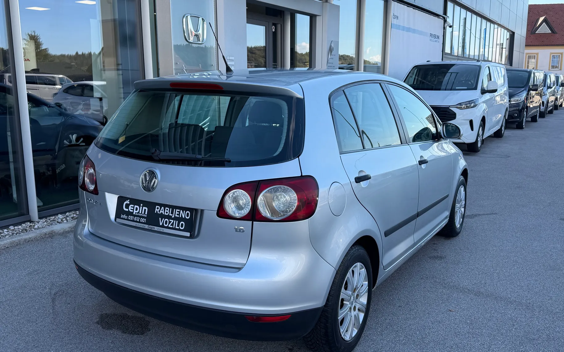Zunanja slika - Volkswagen Golf Plus - COMFORTLINE 1.6 - 6