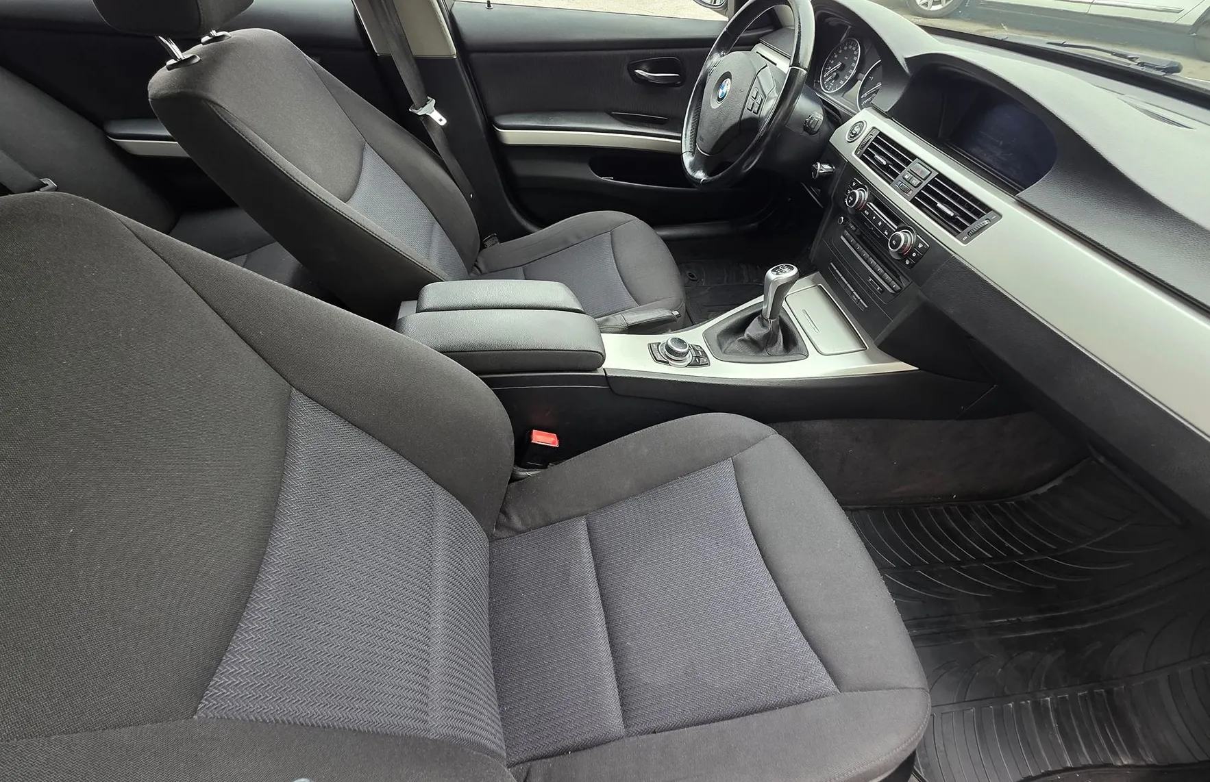 Zunanja slika - BMW Serija 3 - Touring: 318D TOURNING PROF. NAVI-ALU PLATIŠČA-PDC - 11