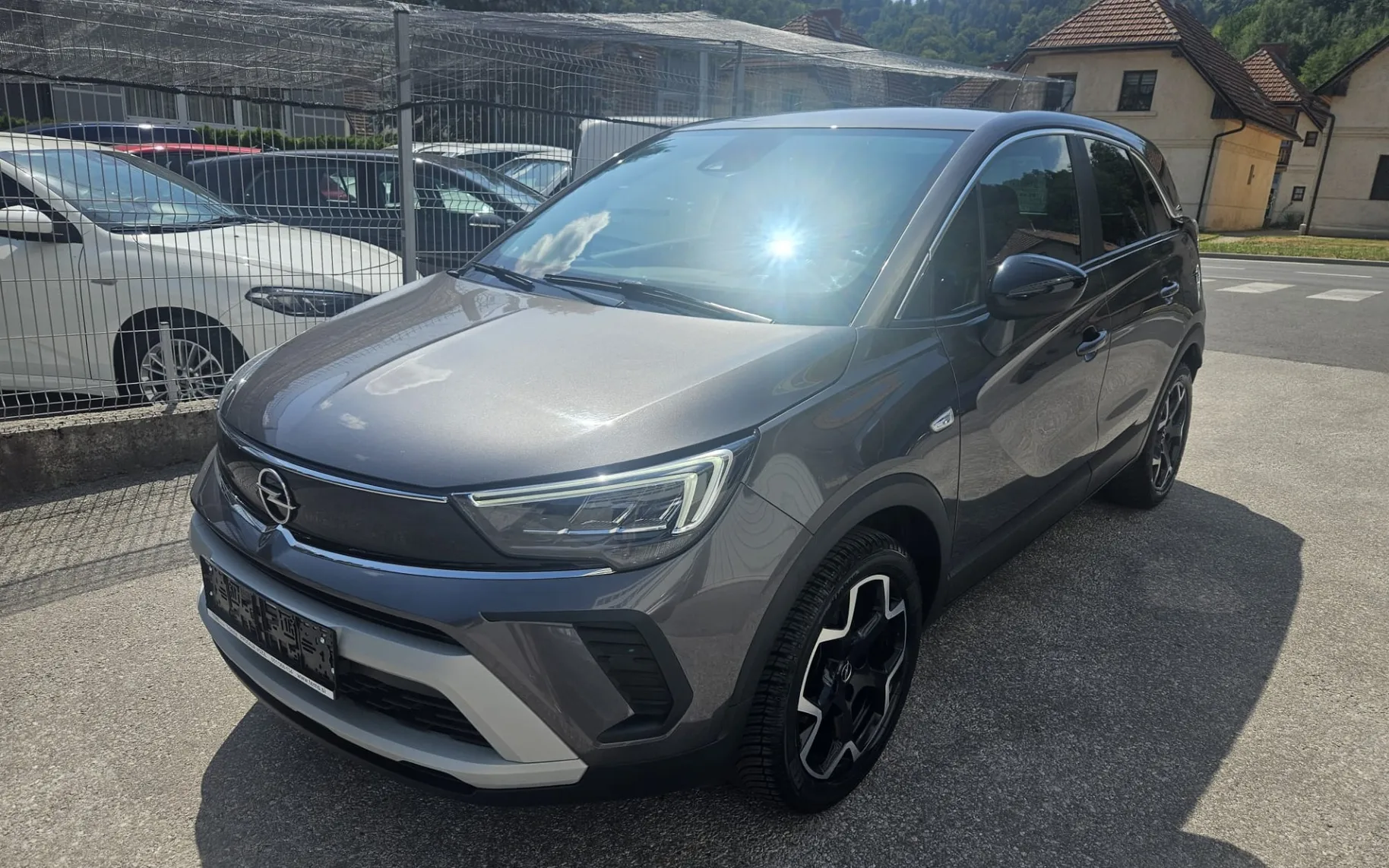 Zunanja slika - Opel Crossland X - 1,2 Turbo - Elegance - 2