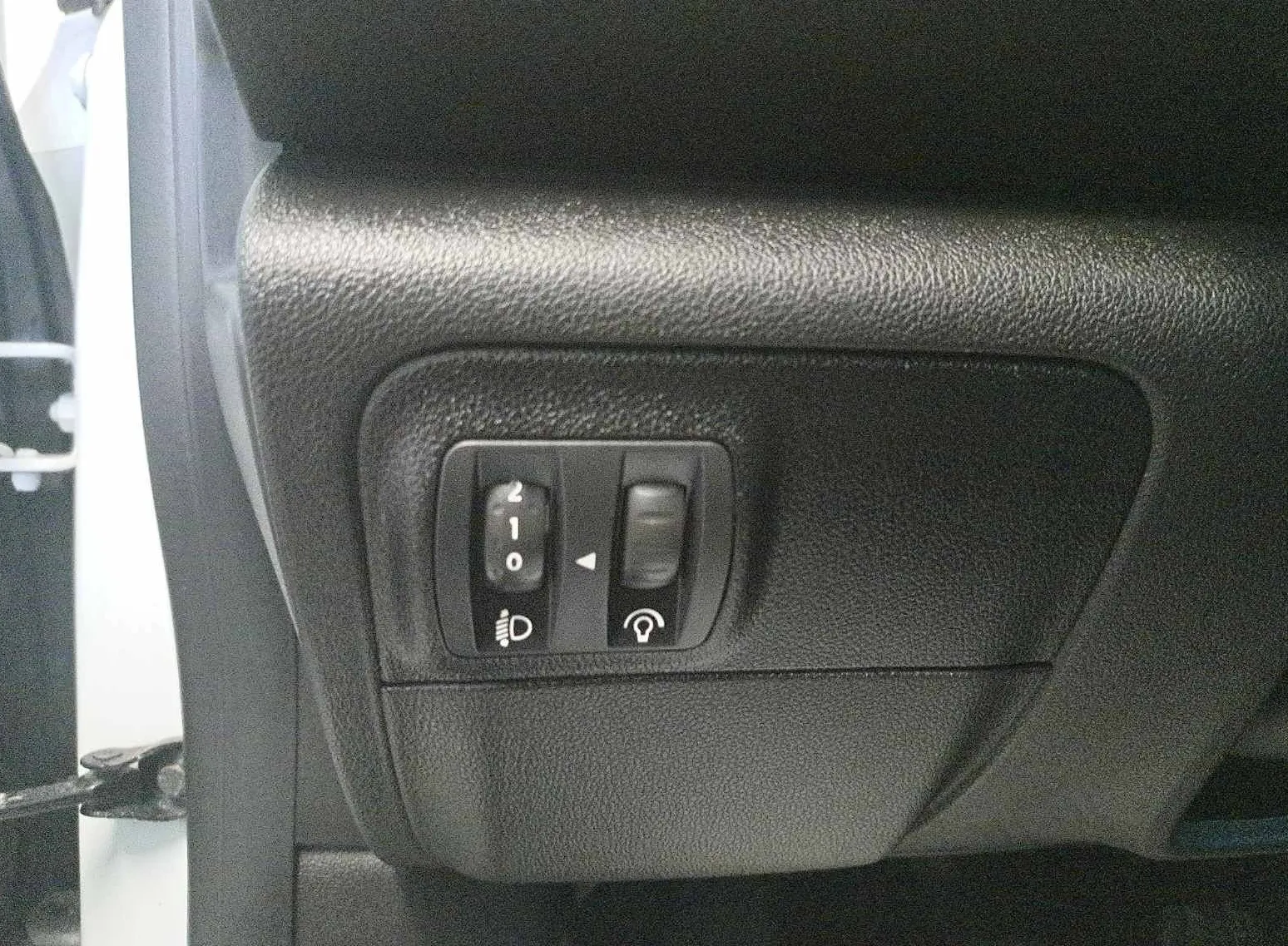 Zunanja slika - Renault Mégane - Megane GRANDTOUR INTENS Blue dCi 115 Z ENOLETNIM JAMSTVOM - 12
