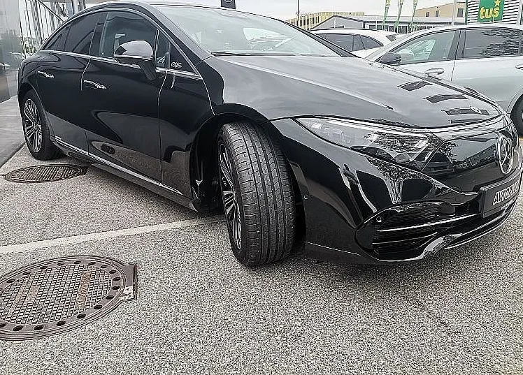 Zunanja slika - Mercedes-Benz EQS - 450 4Matic - Electric Art - Airmatic - 4