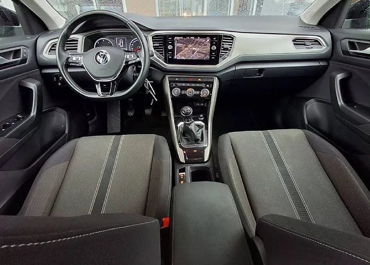Zunanja slika - VW T-Roc - 2.0 TDI SCR Style 116 NAVI  KAM  ACC. - 9